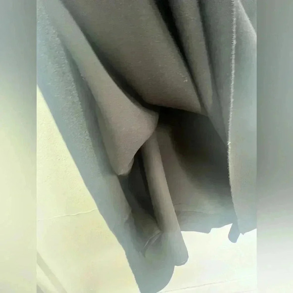 Wilfred Aritzia Sleeveless Pillet Midi Dress Made of Japanese Fabric Sz M - Picture 10 of 16